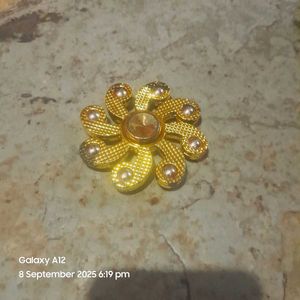 Vintage Gold Tone Brooch