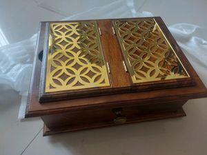Best Quality Wooden Trunk (New)  Qual