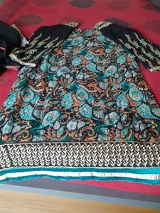 Elegant Embroidered Kurta
