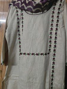 Elegant Embroidered Kurta