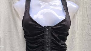 FOREVER 21 GORGEOUS TOP