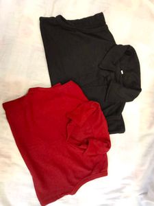 2 Ribbed collar sleeves tops