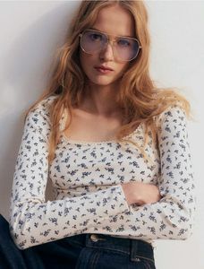 H&M NEW Off White Long Sleebe Floral Top/Size-S