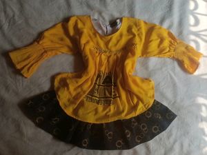 𐙚FREE DELIVERY* Yellow Top