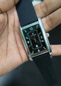 Titan Formal Steel Analog Men&#39;s Watch, originalq