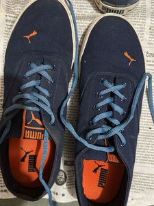 Puma Sneakers