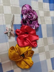 Beautiful New 3pc Scrunchies &amp; 1pc Hairpin