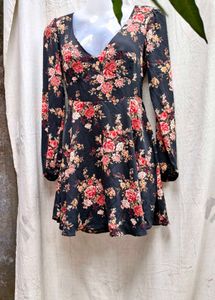 2226 GORGEOUS FOREVER 21 FLORAL MINI DRESS
