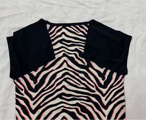 Zebra Print V-Neck Tee