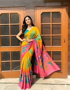 💛✨Eligent Floral Print Saree