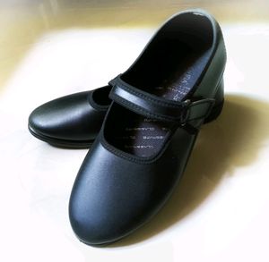 ODYSSIA Girls Synthetic Leather Black Velcro Shoes