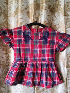 2 Girl&#39;s Top