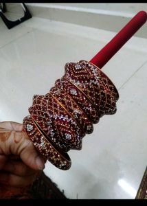Maroon Bangle Set