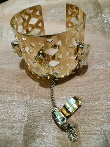 Golden Cuff Bracelet with Detachable Ring