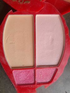 Eyeshadow+poweder+lipstick