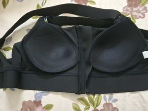 Black Zip-Front Sports Bra