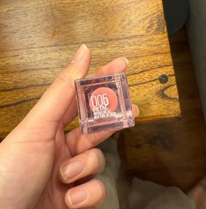 Maybelline Lifter Gloss - Petal (Expired)🌷
