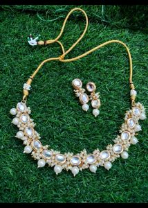 Beautiful Kundan Choker Wit Loreals 🫶.   Handmade By Me.   Unused Necklace Colour Customisation Available
