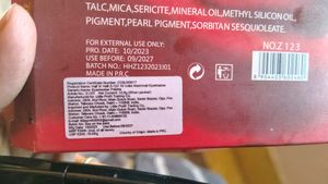 *NEW* Half-n-half Eyeshadow Palette