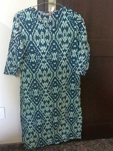 Women Printed Straight Kurta