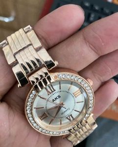 Girls Watch