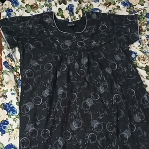BRAND NEW GOWN FOR LADIES......☻︎