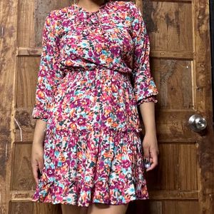 Mini Long Sleeves Floral Dress 🎀🩷