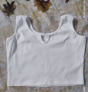 Women White Crop