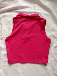 pink collar Cropped top