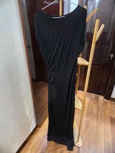 Elegant Black Maxi Dress