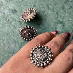 Silver Oxidised Studs and Ring Set