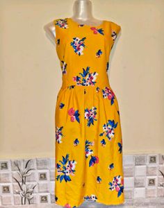 🎁Buy 2 Get 1 Free 🎁Size M/L Floral Yellow Dress