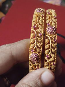 Selling This Beautiful Temple Bangles
