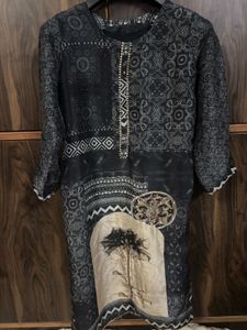 Elegant Printed Kurta