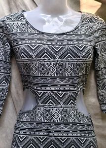 I. BLACK AND WHITE SEXY CUTOUT BODYCON