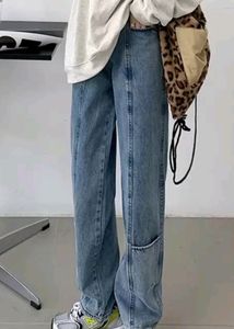 URBANIC Women Blue Relaxed Fit Stretchable Jeans