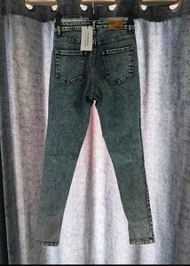 Zara Jeans