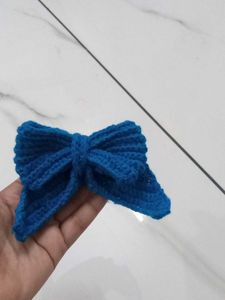 Blue Knitted Bow Hair Clip