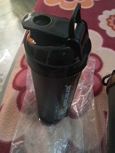 One Sipper In Muselbazz