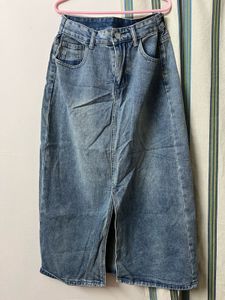 Slit Denim A-Line Skirt
