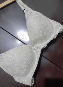 Cream Elegant Lace Bra For 38 Bust