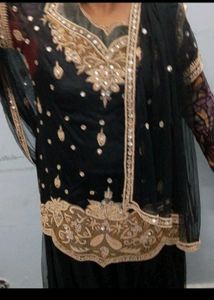 Elegant Embroidered Ethnic Suit