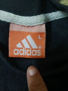 Adidas Colorblock sweat Shirt