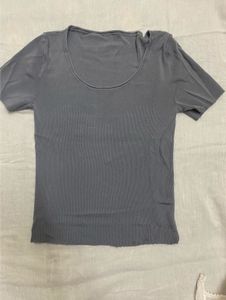 Basic Grey Tee (fitted)