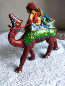Handcrafted Camel Showpiece