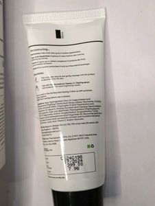 Deconstruct Niacinamide Brightening Moisturizer