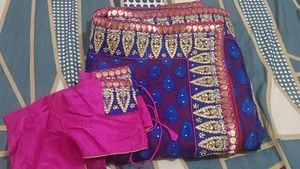 Beautiful Heavy Lehenga Style Sare Contrast Blouse