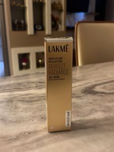 Lakme Perfect Radiance Day Cream