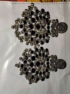 Elegant Black Stone Earrings