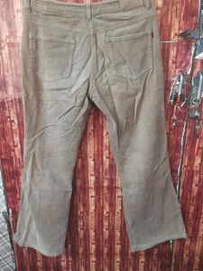 Straight fit Beige Jeans For Women